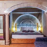 Otel Roma Cave