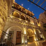 Otel Roma Cave 4*