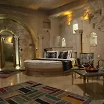 Roma Cave