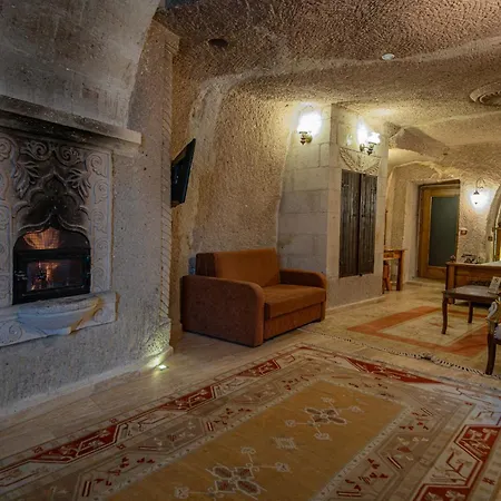 Roma Cave Hotel 4*