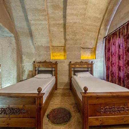 Hotel Roma Cave 4*