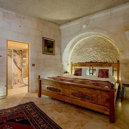 Roma Cave Отель