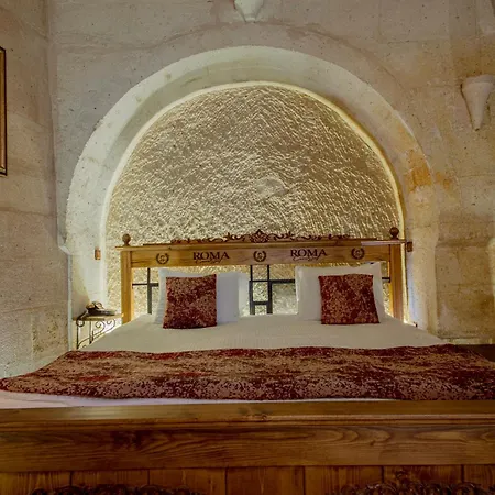 Roma Cave 4*