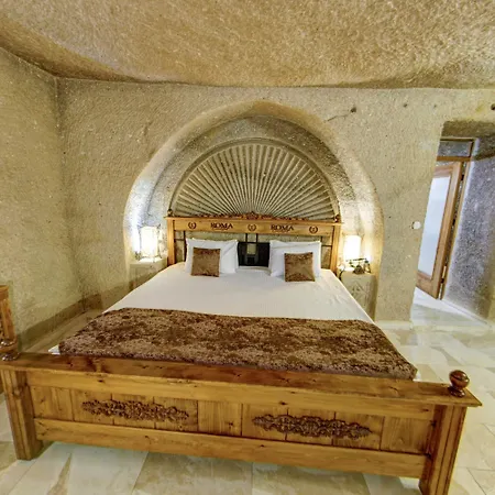 Hotel Roma Cave