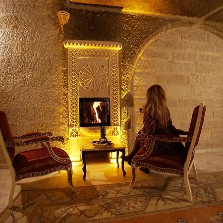 Roma Cave Otel