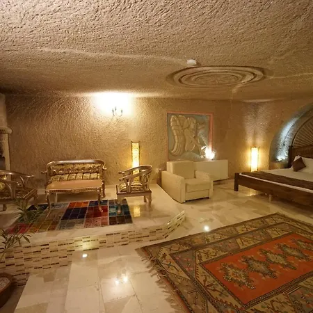 Roma Cave